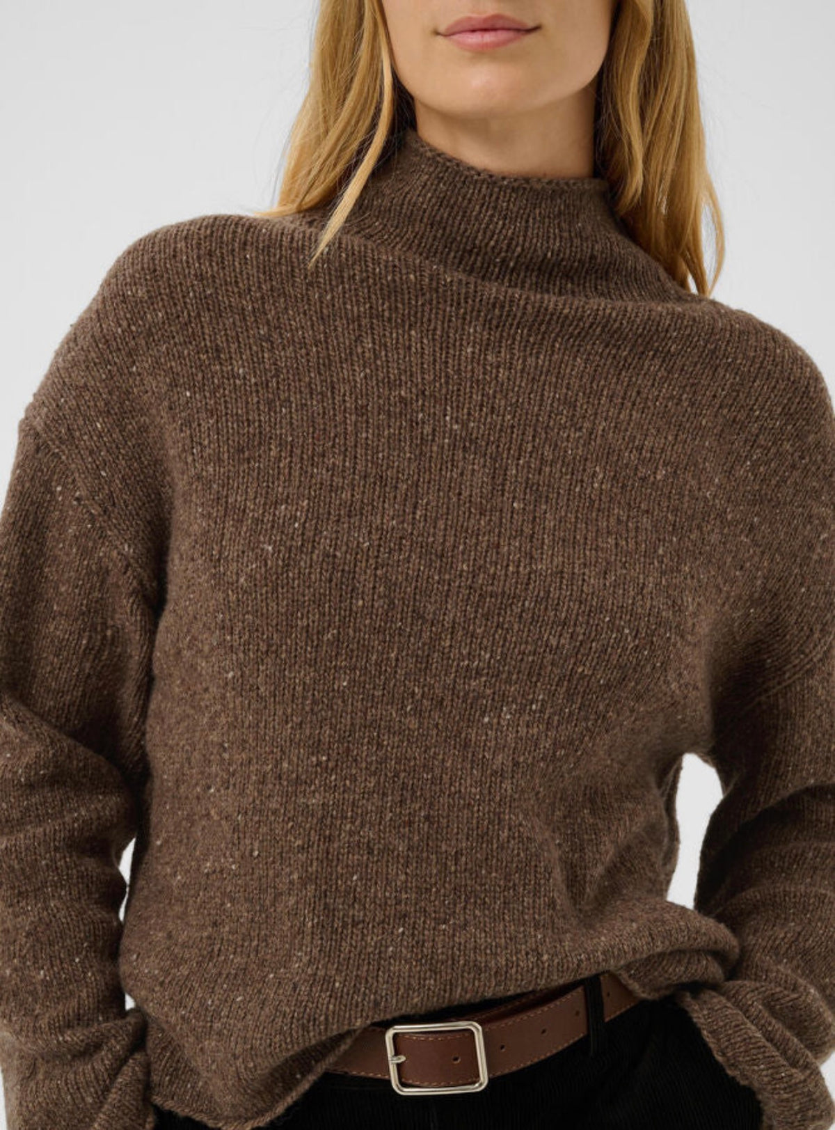 Charnelly Pullover - Brown