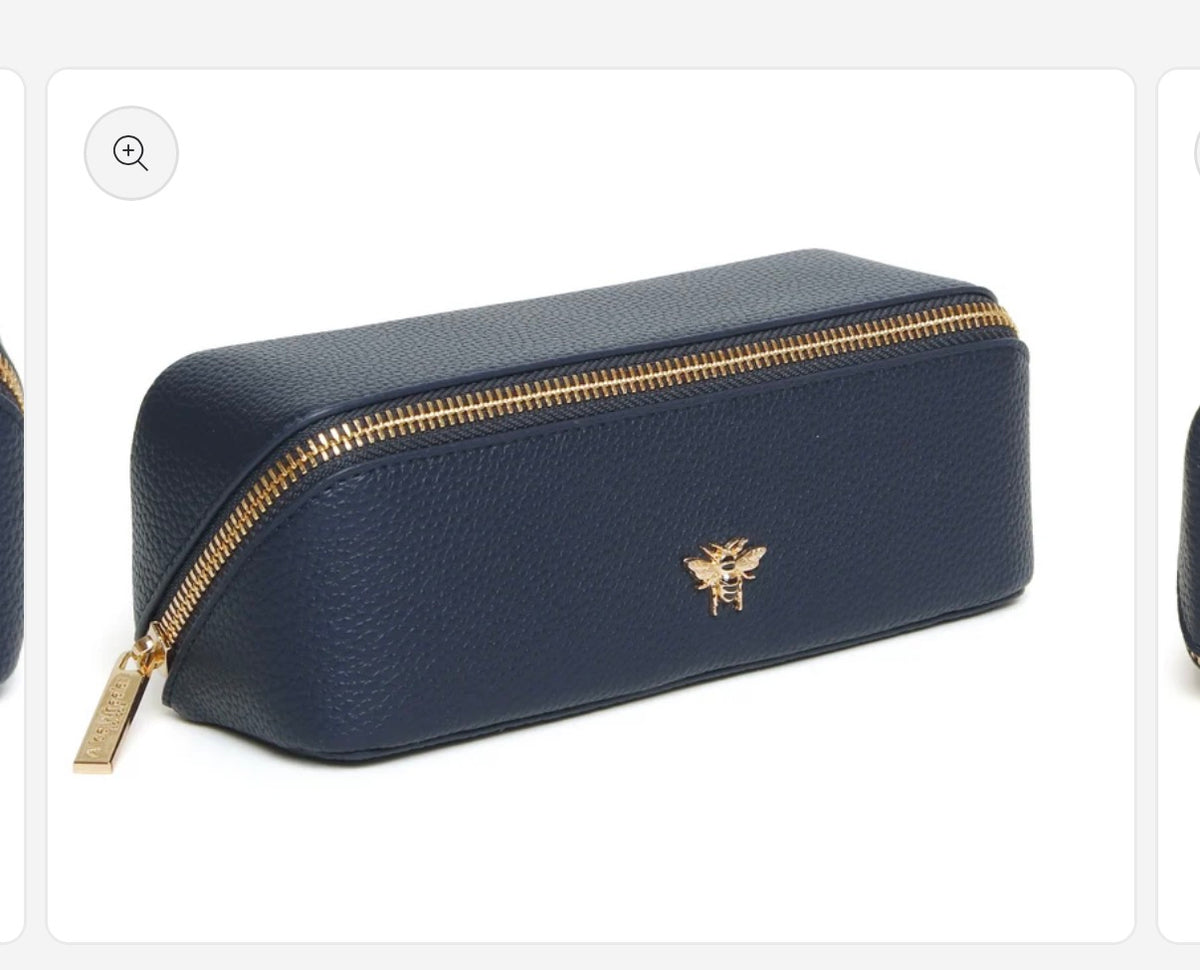 Small Train Case - Navy