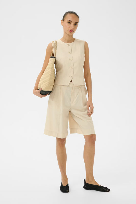 Benedikte Shorts - Sandshell