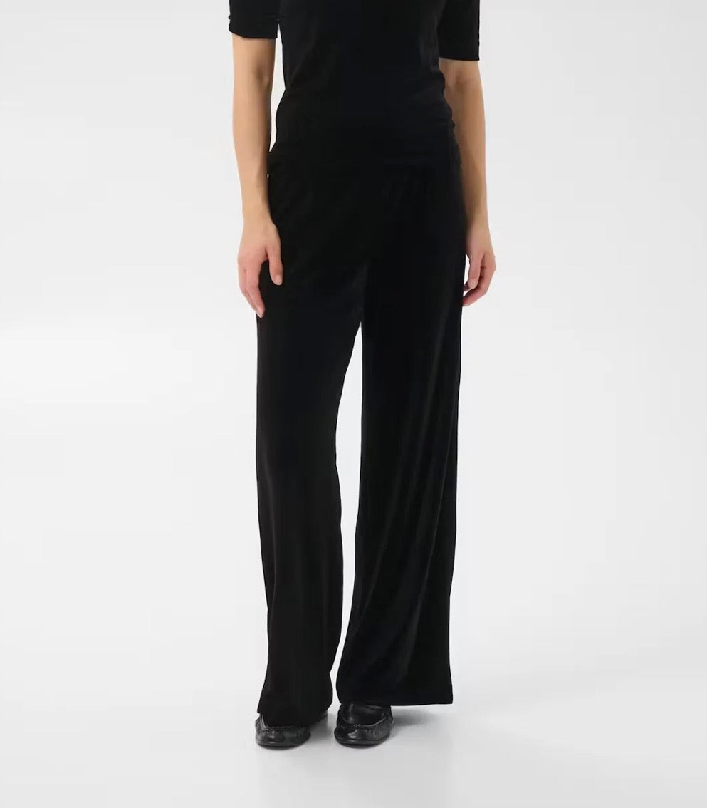 Dhanyo Velvet Pants Black