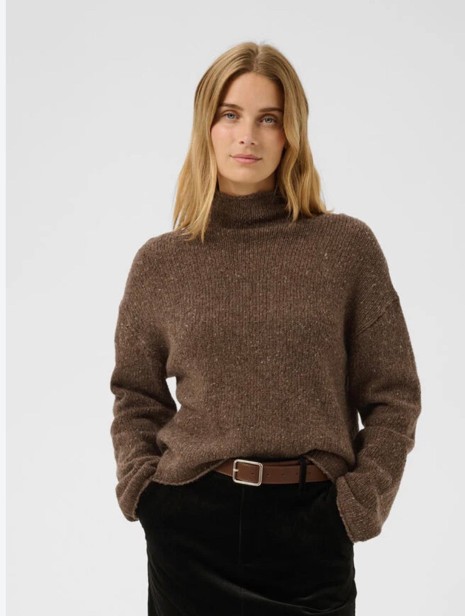 Charnelly Pullover - Brown